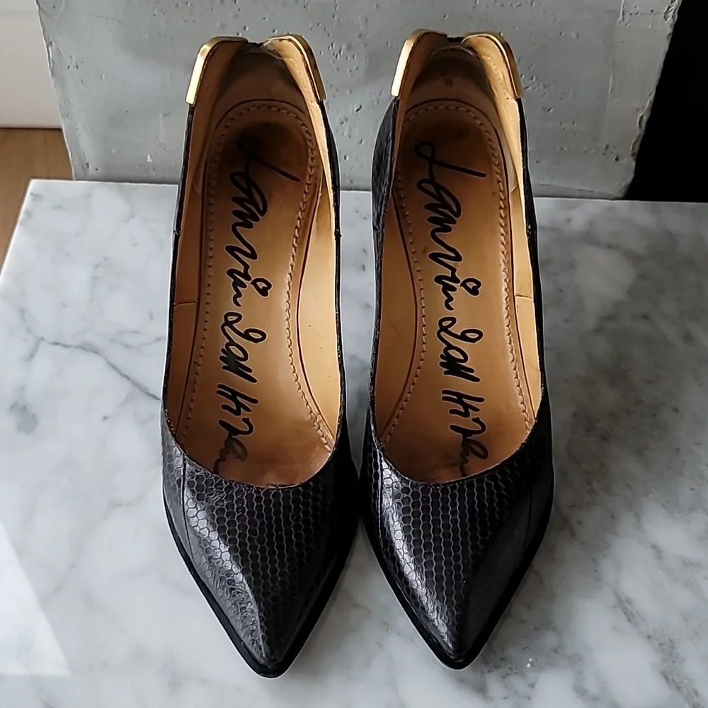 Lanvin black snakeskin heels with gold arched detailing  7 ½ - Picture 10 of 10